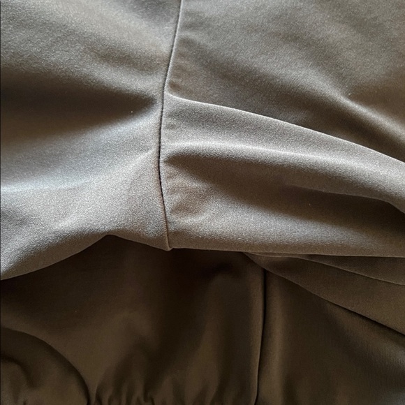 Uniqlo Women's Charcoal Jogger Pants - Picture 14 of 15